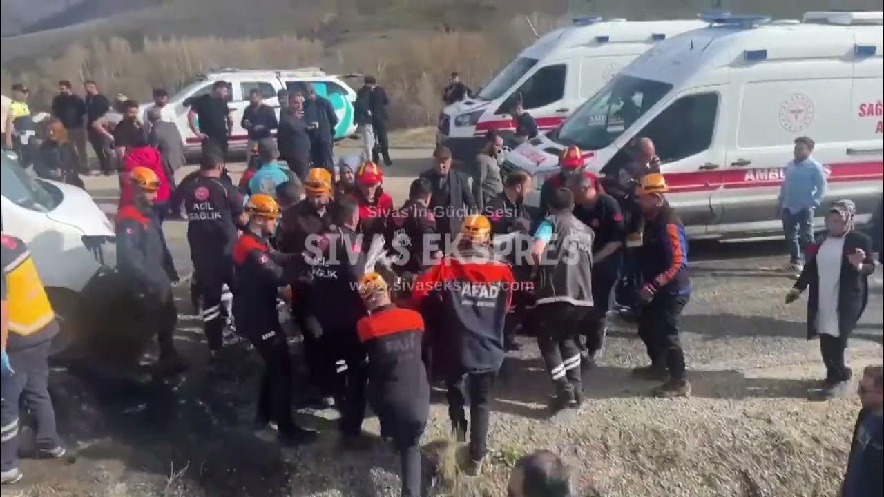 Son Dakika! Sivas'ta Feci Kaza! Çok Sayıda Yaralı Var
