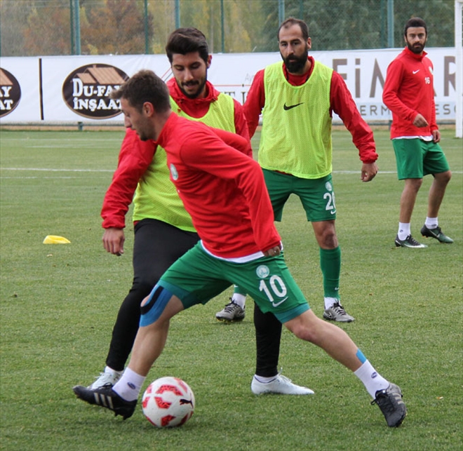 BELEDİYE´DE MORALLER YERİNE GELDİ