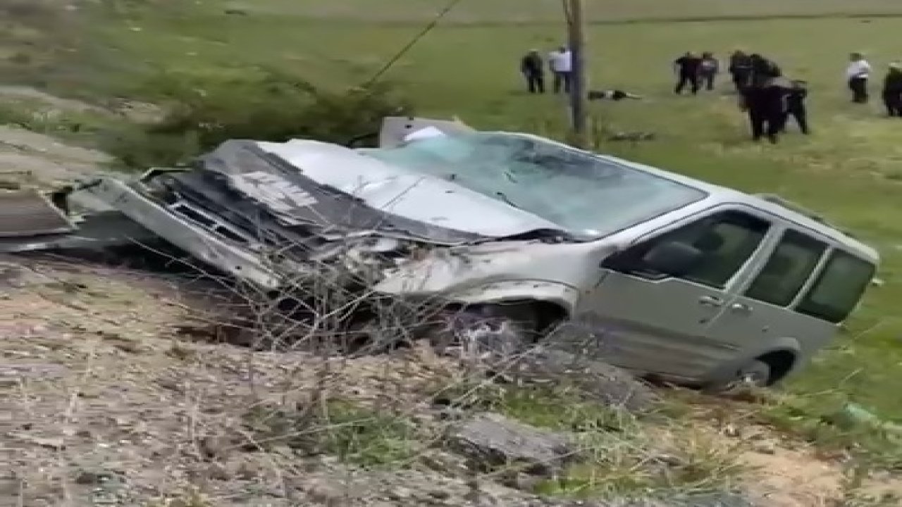 Otomobilin Uçtuğu Kazada Genç Sürücü Ağır Yaralı