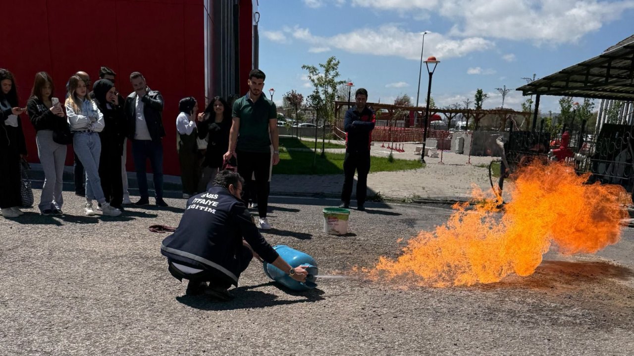 Gerçek Tecrübeyle Mesleğe İlk Adım