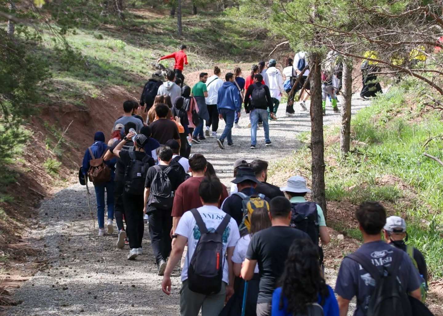 Sporculardan Sivas'ta Gençlik Haftası Yürüyüşü