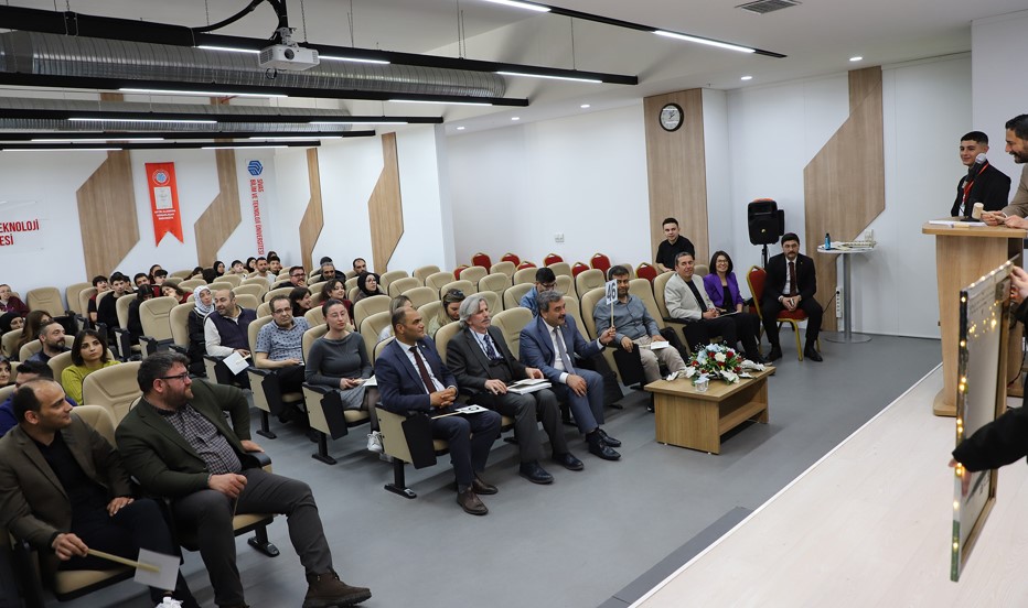 Sivas'ta Gazze İçin İyilik Yarışı