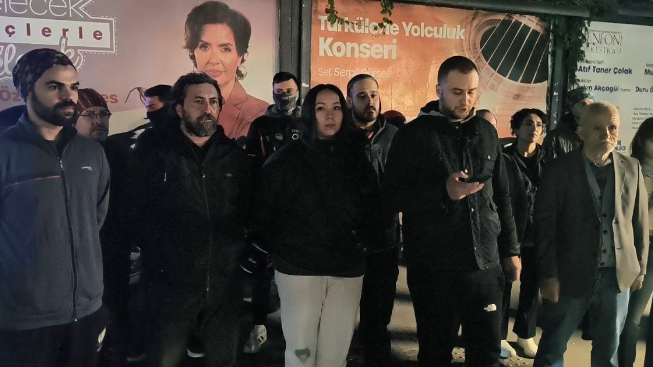 Paket götürdüğü sokakta 5 yerinden bıçaklandı