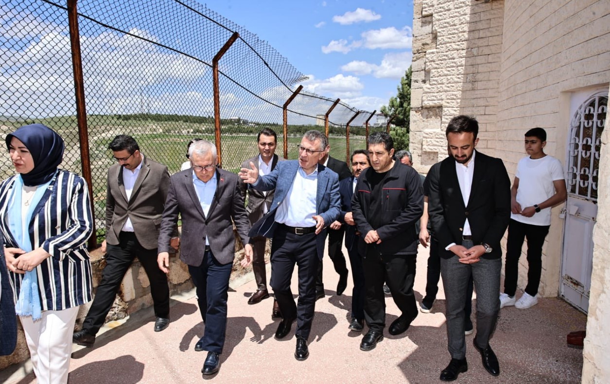Sivas’ta Tarihi Camii Çevresinde Kaya Islahı Çalışmaları