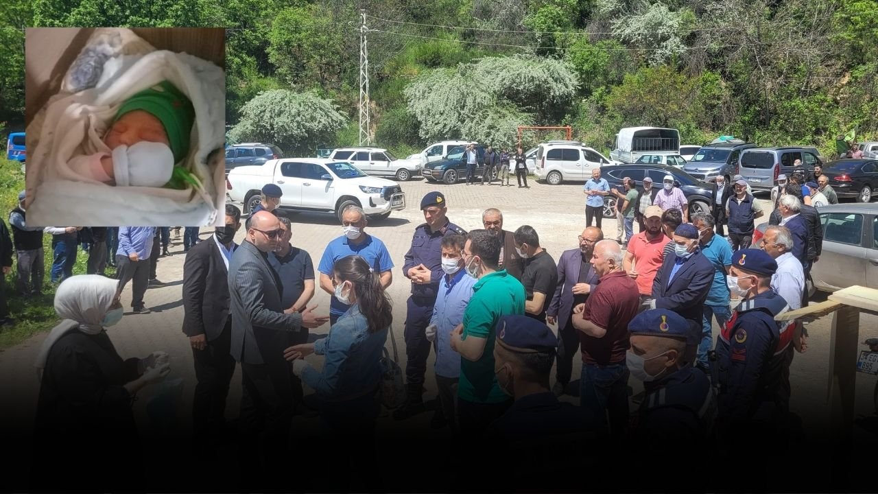Keneden Ölen Bebek Sivas'ta Toprağa Verildi