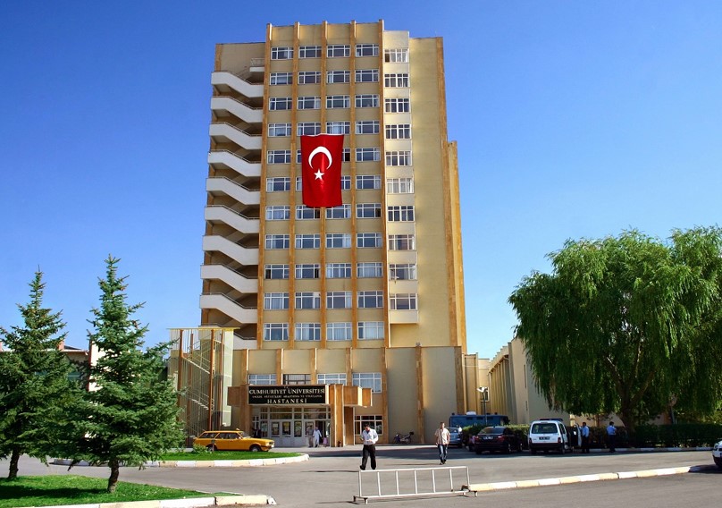 Sivas'ta KKKA Şüphesiyle 6 Kişi Tedavi Altında
