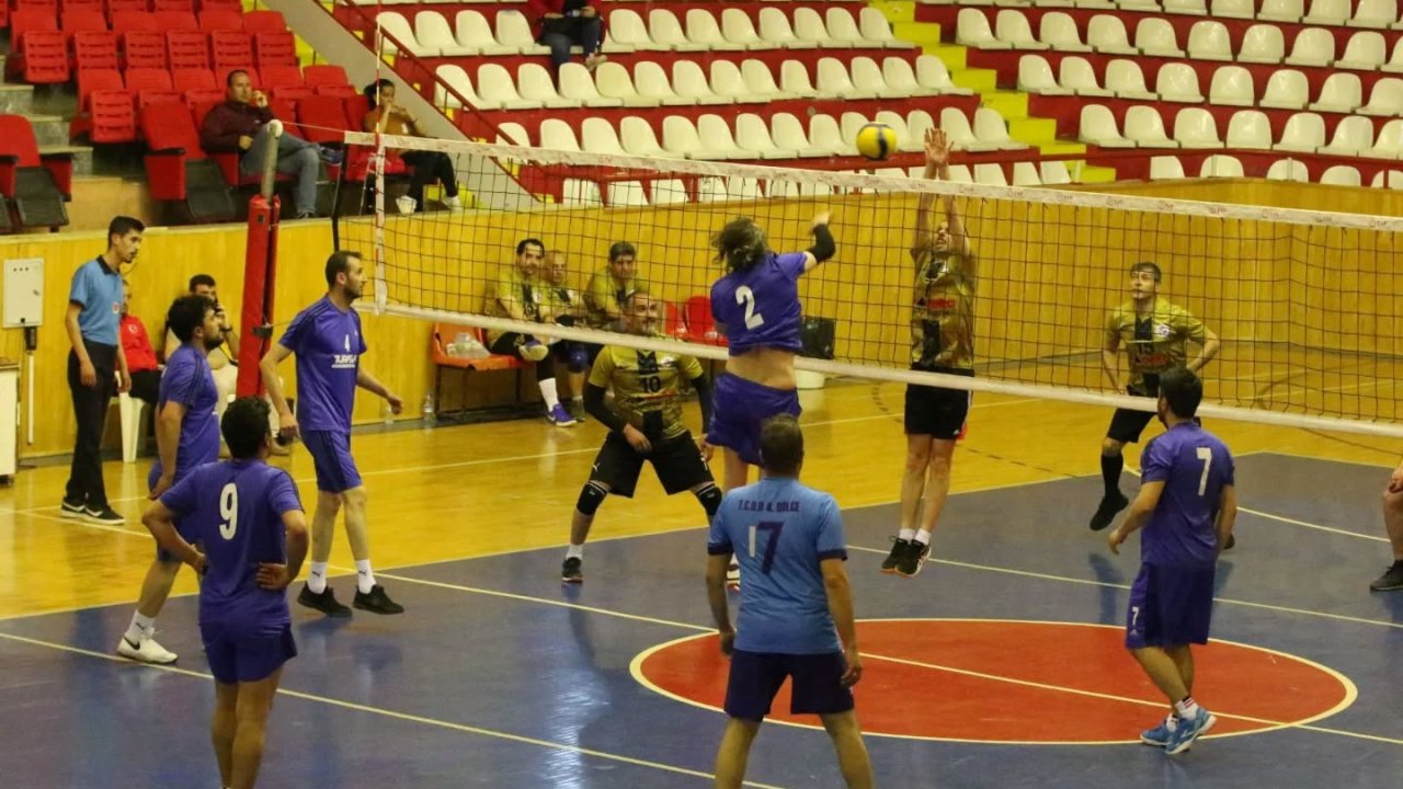 Parkede Gençlik Ruhu: Veteranlar Filede Buluştu
