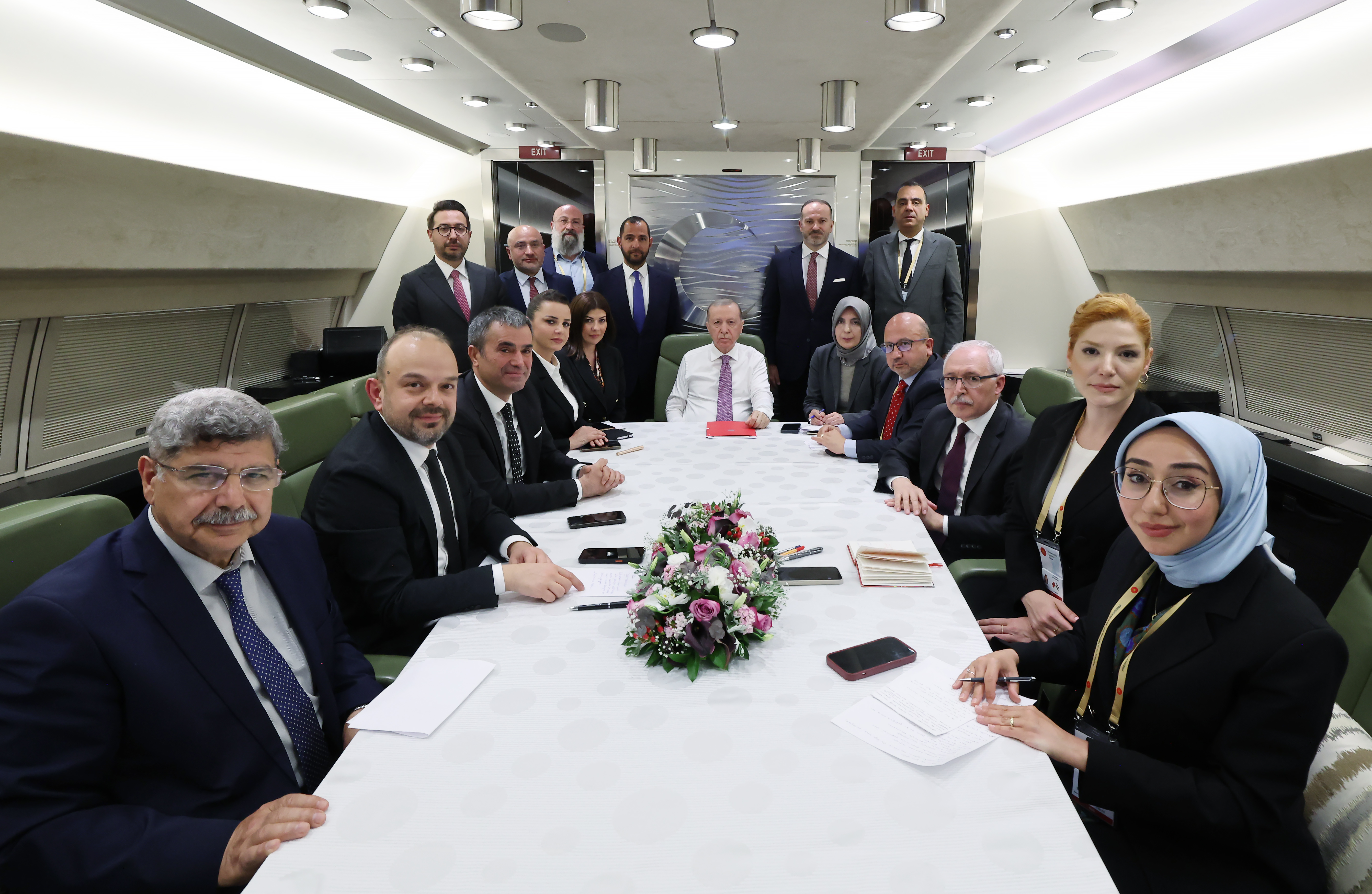 Yeni anayasayı kendimiz için değil, ülkemiz için istiyoruz