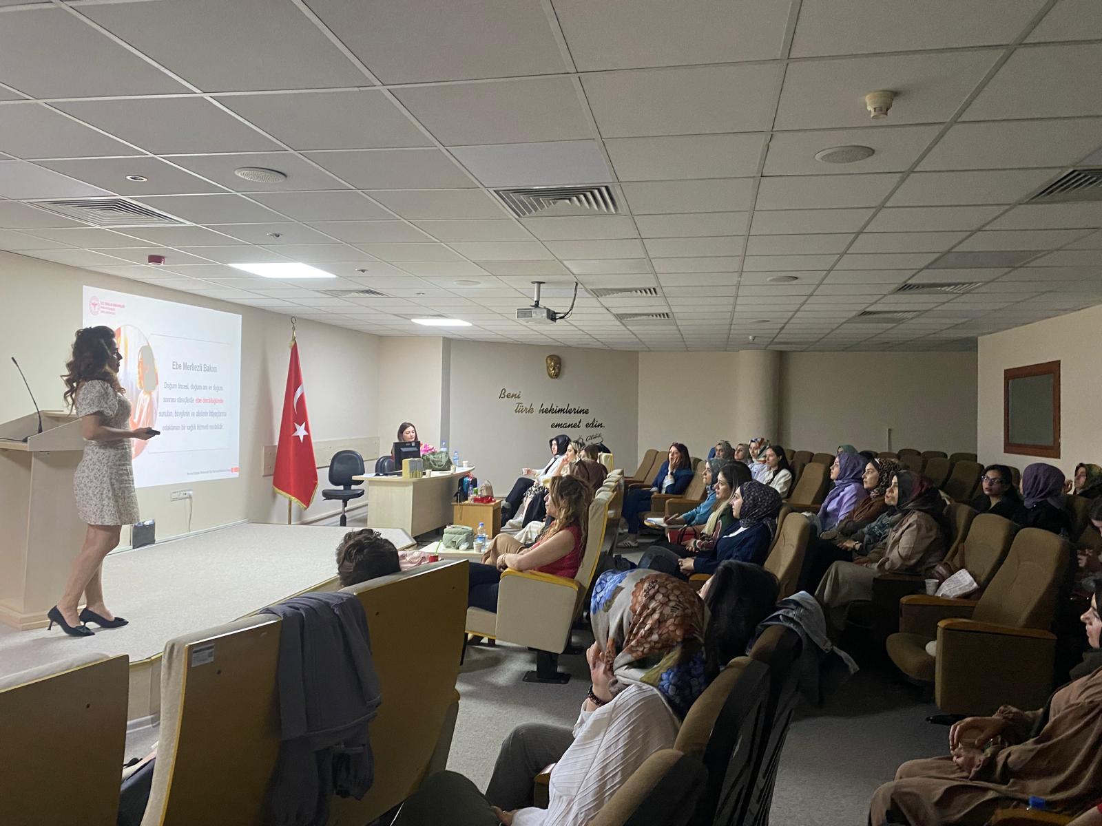 Sivas’ta “Ebeliği Güçlendirme 2. Grup Eğitimleri” Başladı.