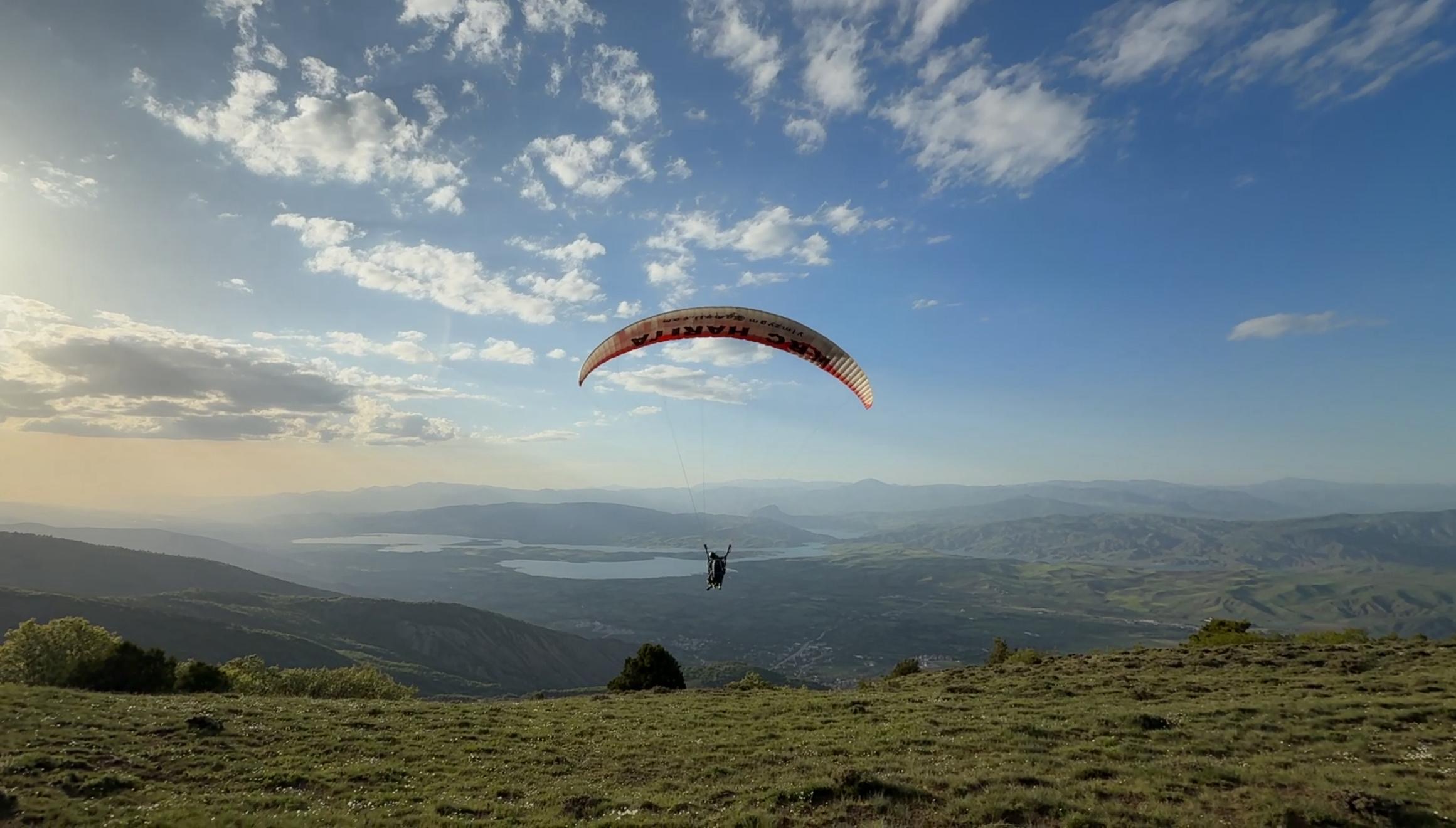 Yamaç paraşütü etkinliği düzenlendi