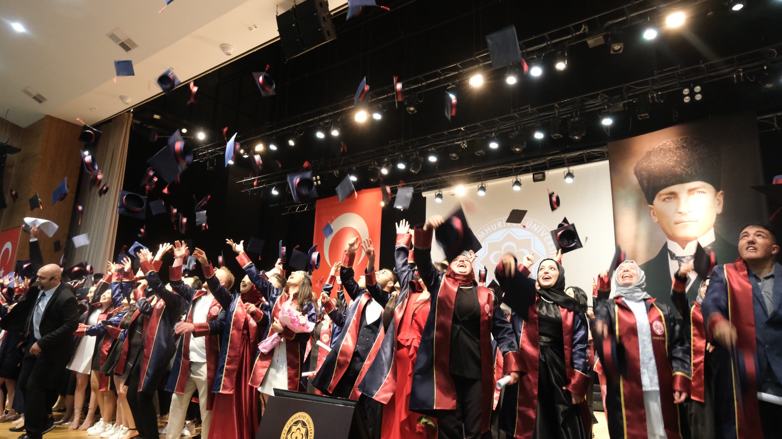 Sivas'ta Mezuniyet Heyecanı