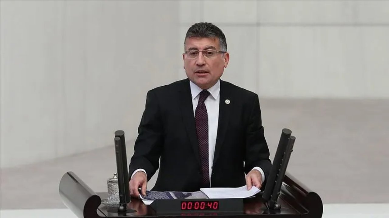 Abdullah Güler Yeniden AK Parti Grup Başkanı Oldu