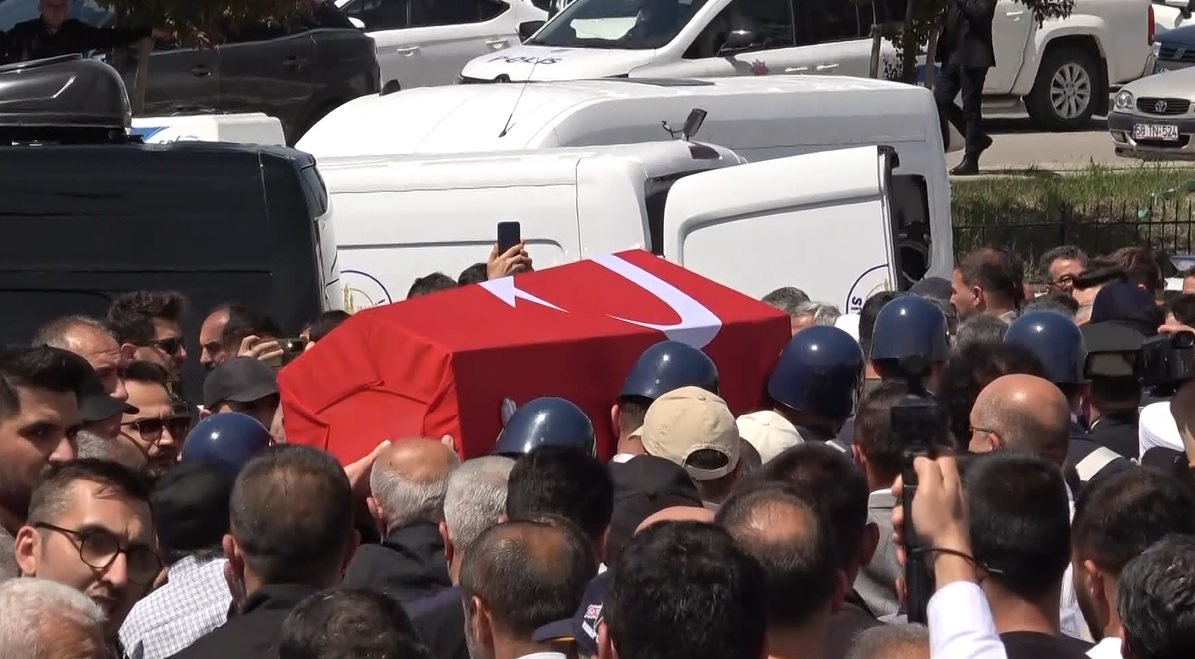Sivas Şehidini Uğurladı