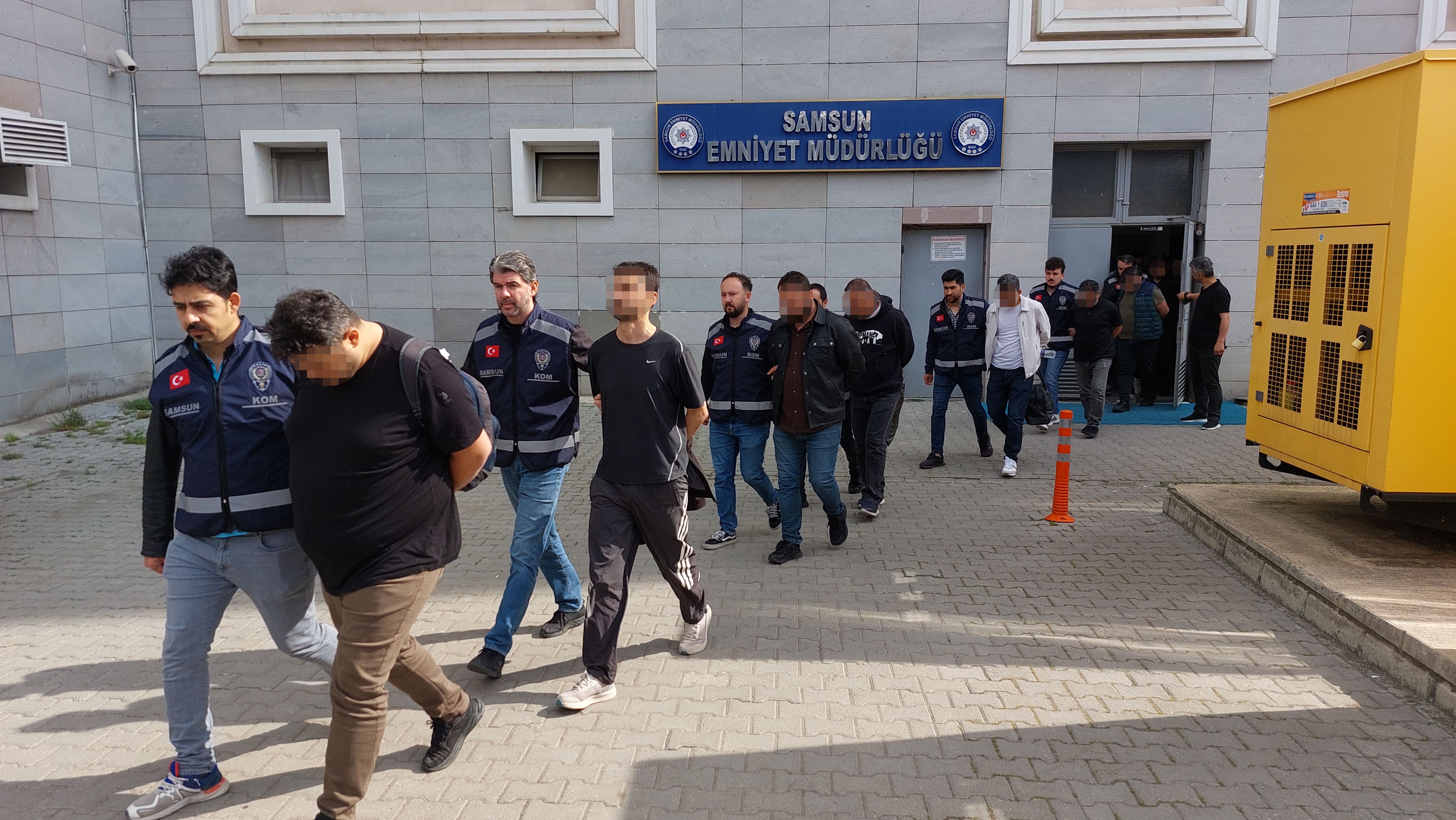 Maydanoz Döner Operasyonunda 14 Gözaltı