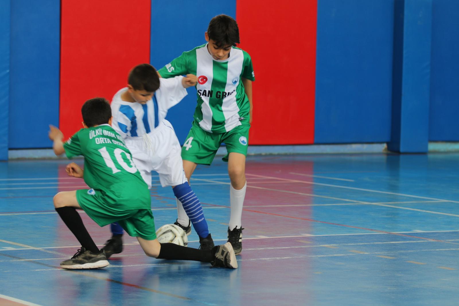 Sivas’ta Küçükler Futsal Heyecanı Başladı