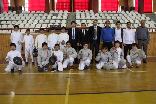 ESKRİM´DE BİR İLK YAŞANDI