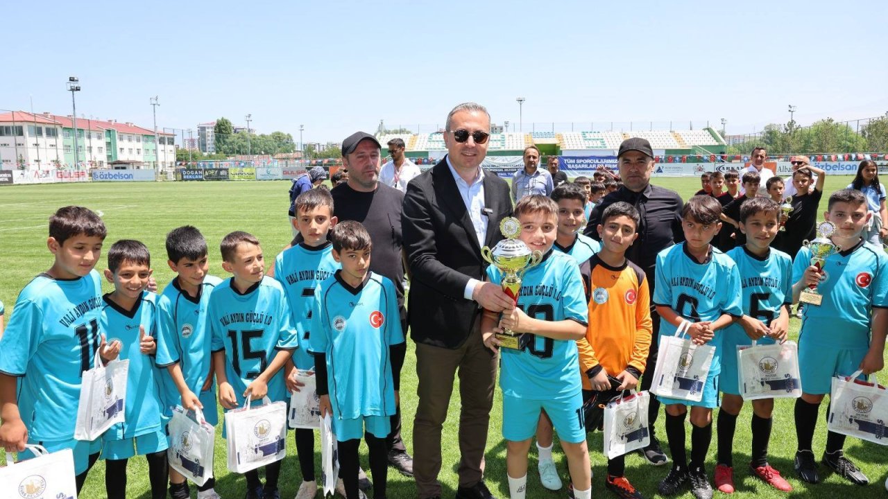 Minik Şampiyonlar Sivas’ı Coşturdu