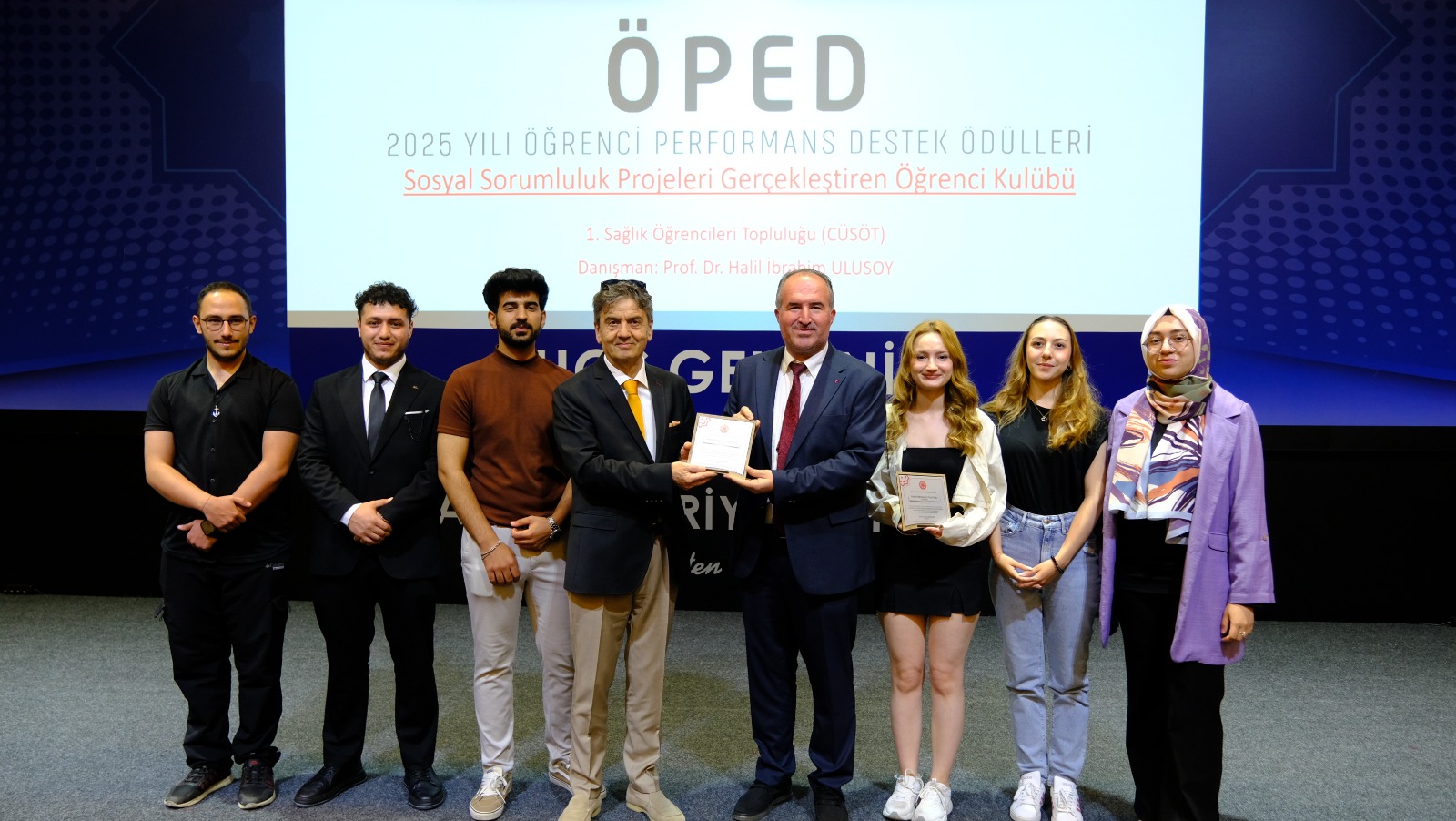 Sivas'ta Başarılı Projeler Ödüllendirildi