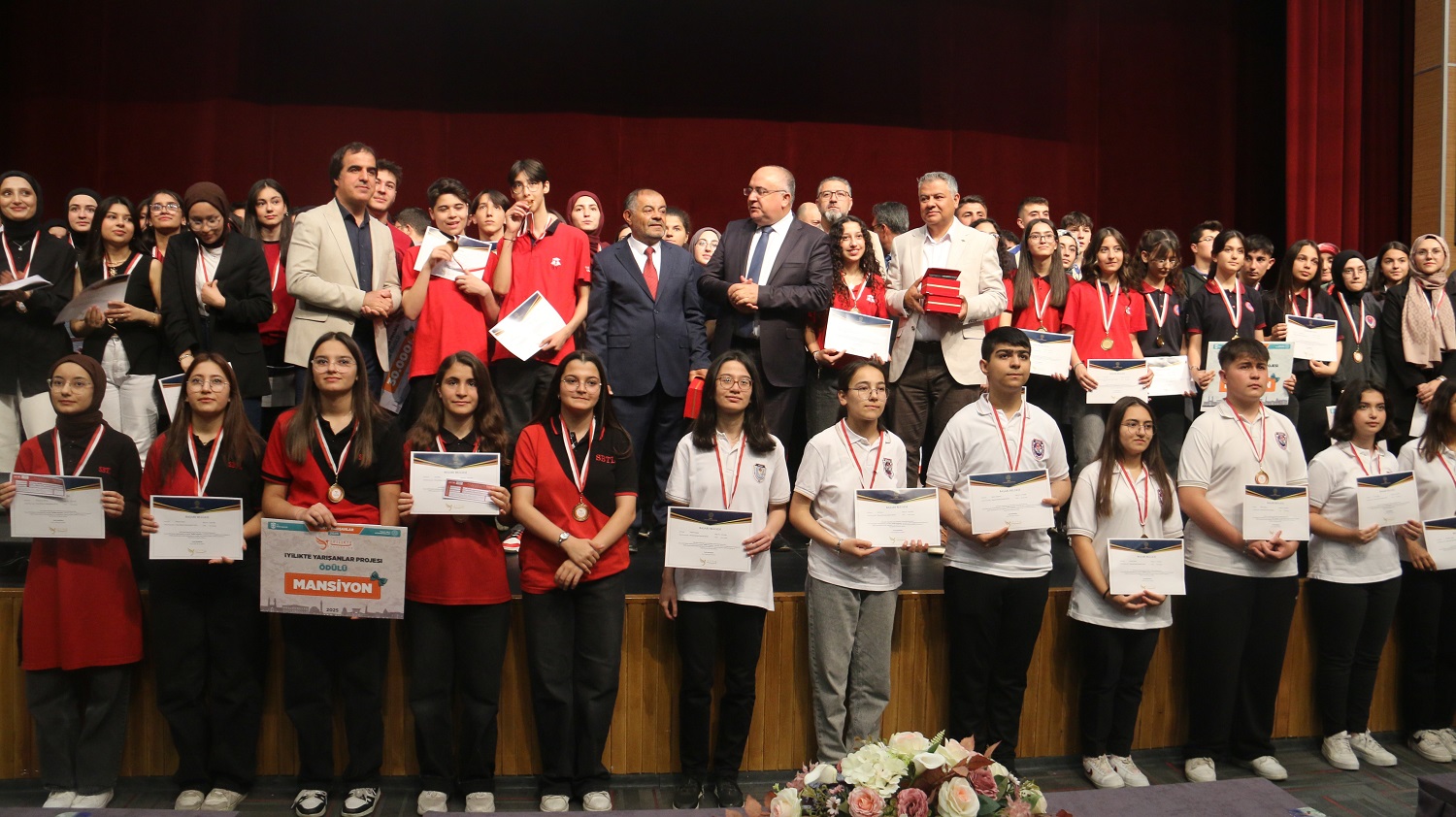 Sivas'tan Filistin'e Anlamlı Destek