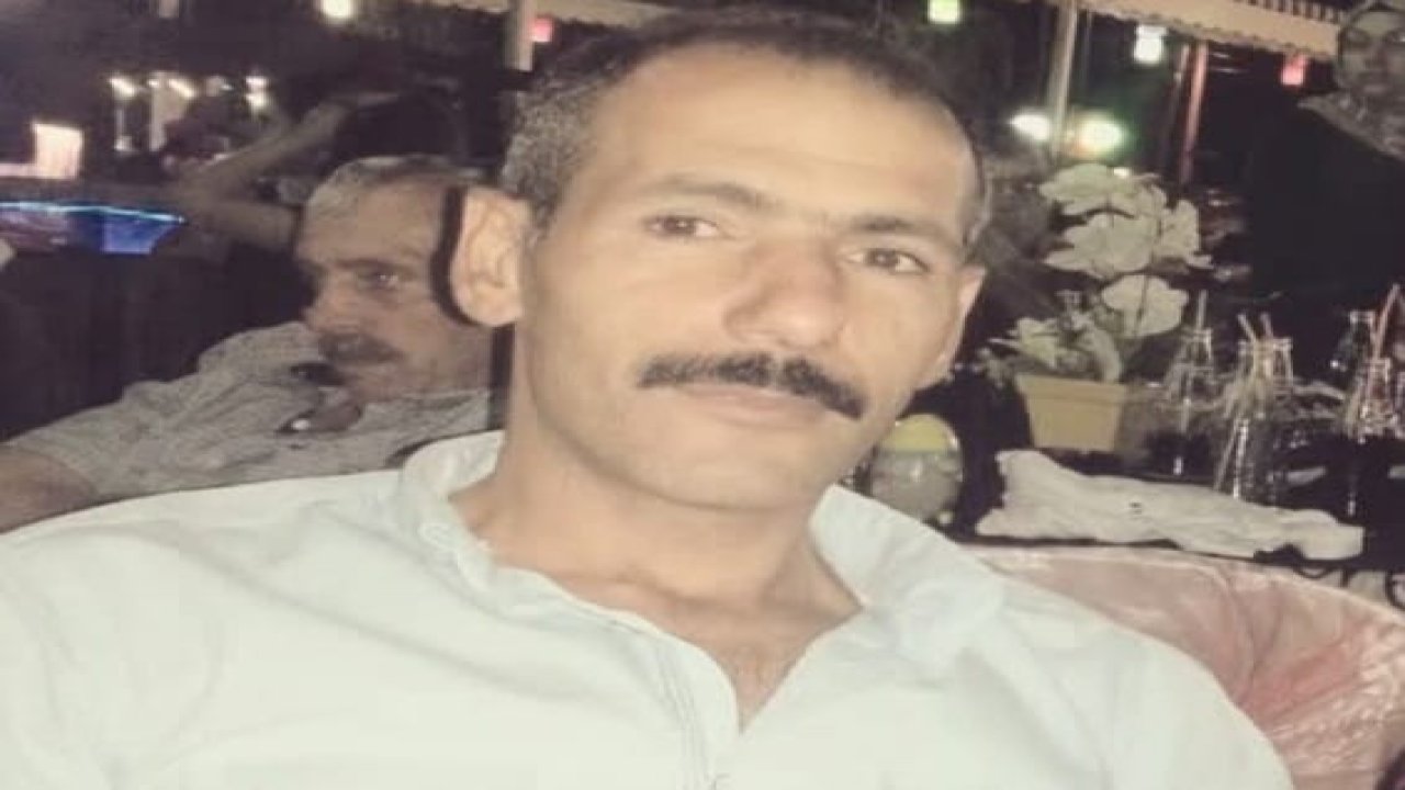 Bıçakla babasının boğazını kesti