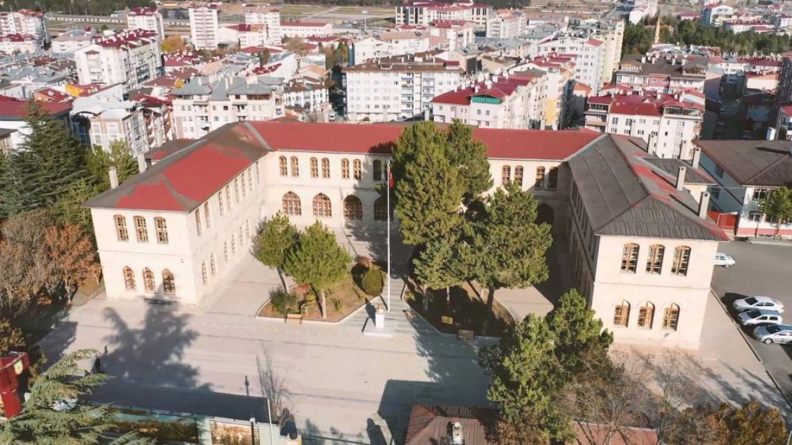 Sivas'ta  Tarihi Liseye Kontenjan Darbesi