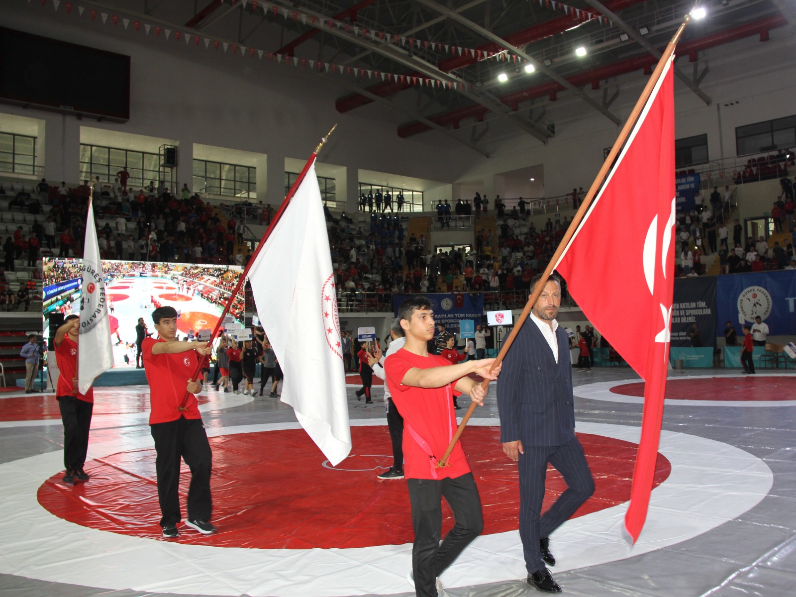 Sivas'ta Muhteşem Açılış Seramonisi