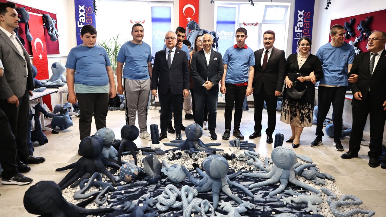 Sivas’ta “Yeşil Dönüşüm” Sergisi Göz Doldurdu