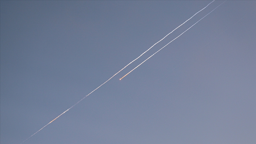 İsrail,Tahran'ı vuracağını duyurdu