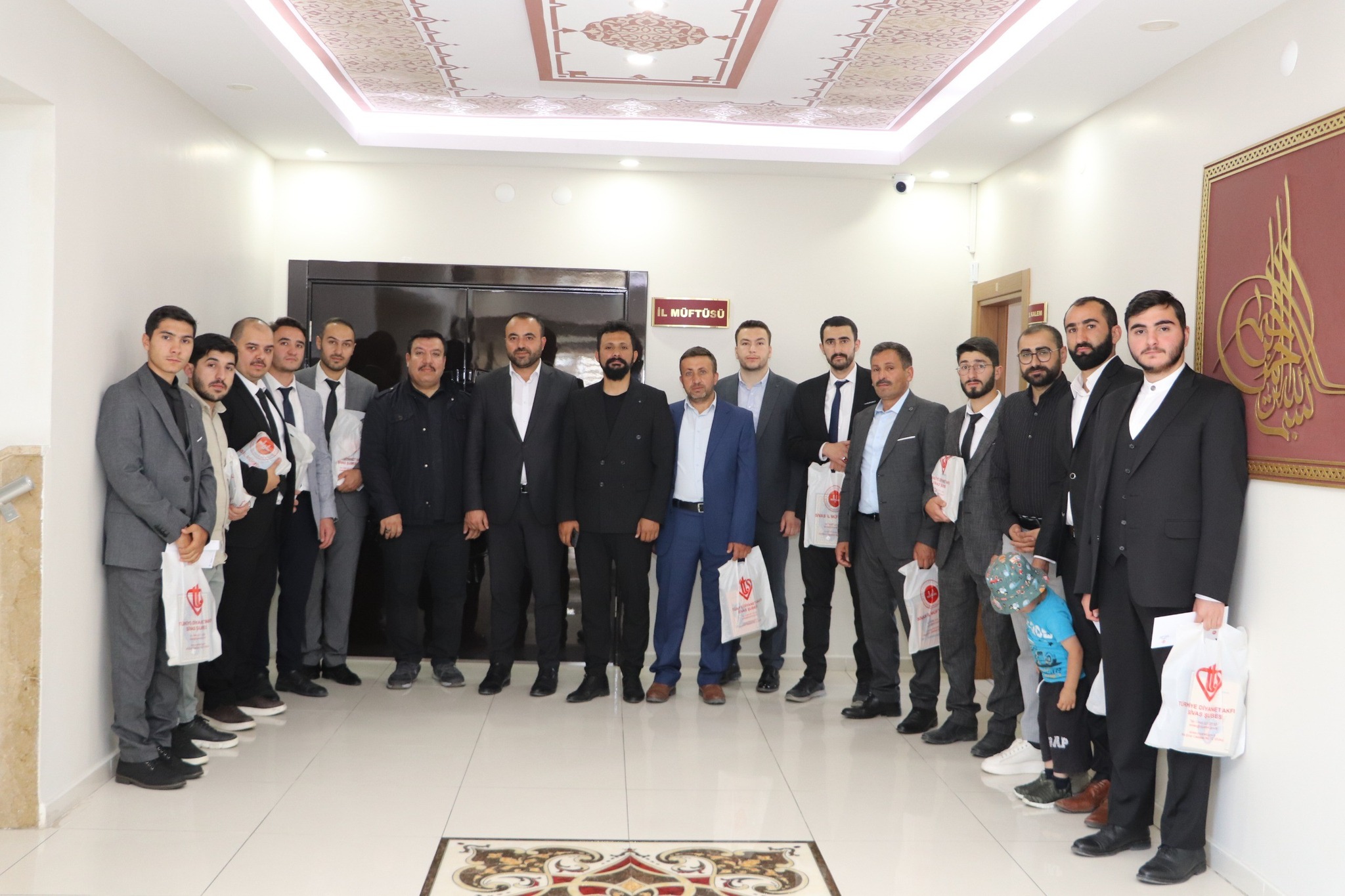 Sivas’ta Ezan Sesleri Yarıştı