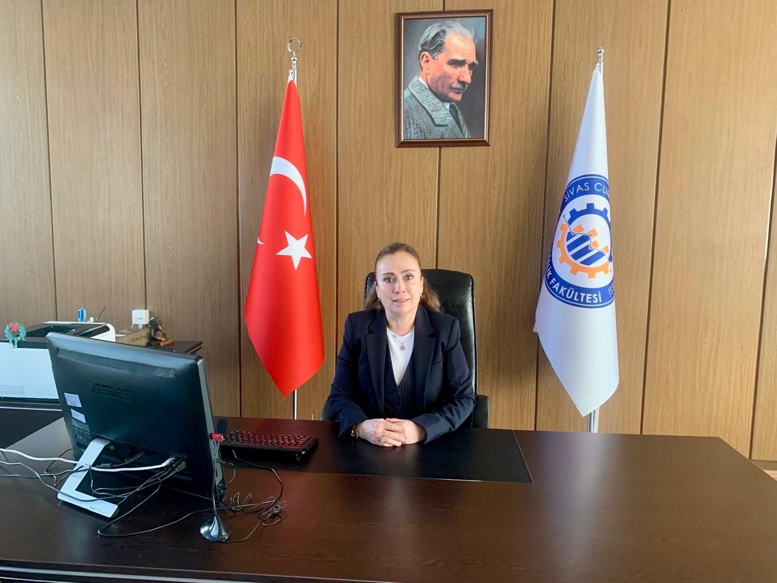 Sivaslı Akademisyene Önemli Görev