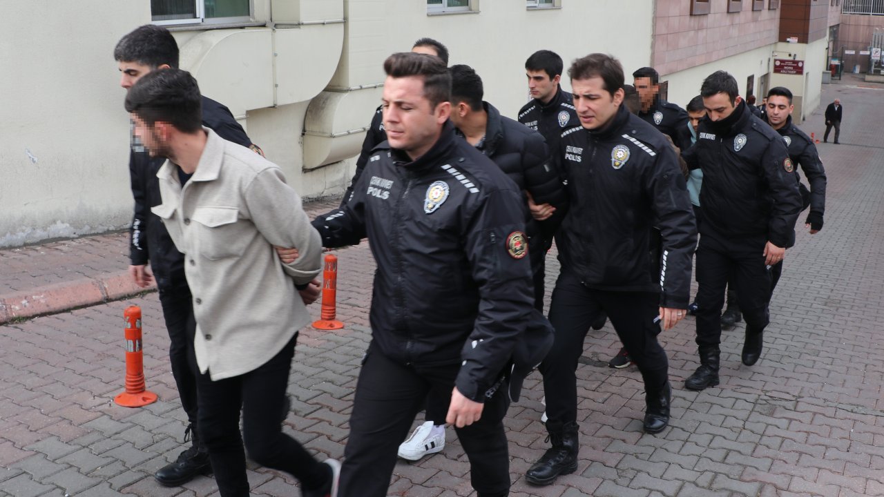 Yılanlar grubu soruşturmasında 5 tahliye