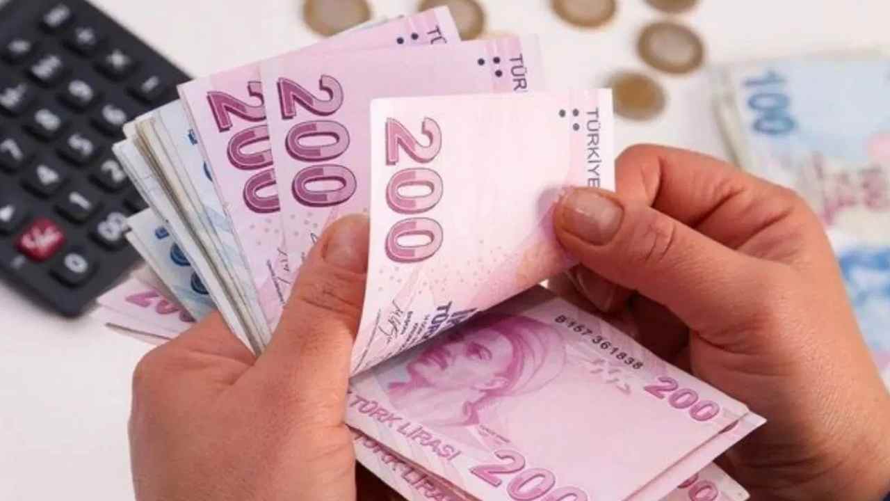 Asgari ücrete ara zam açıklaması yaptı! Rakamı duyurdu