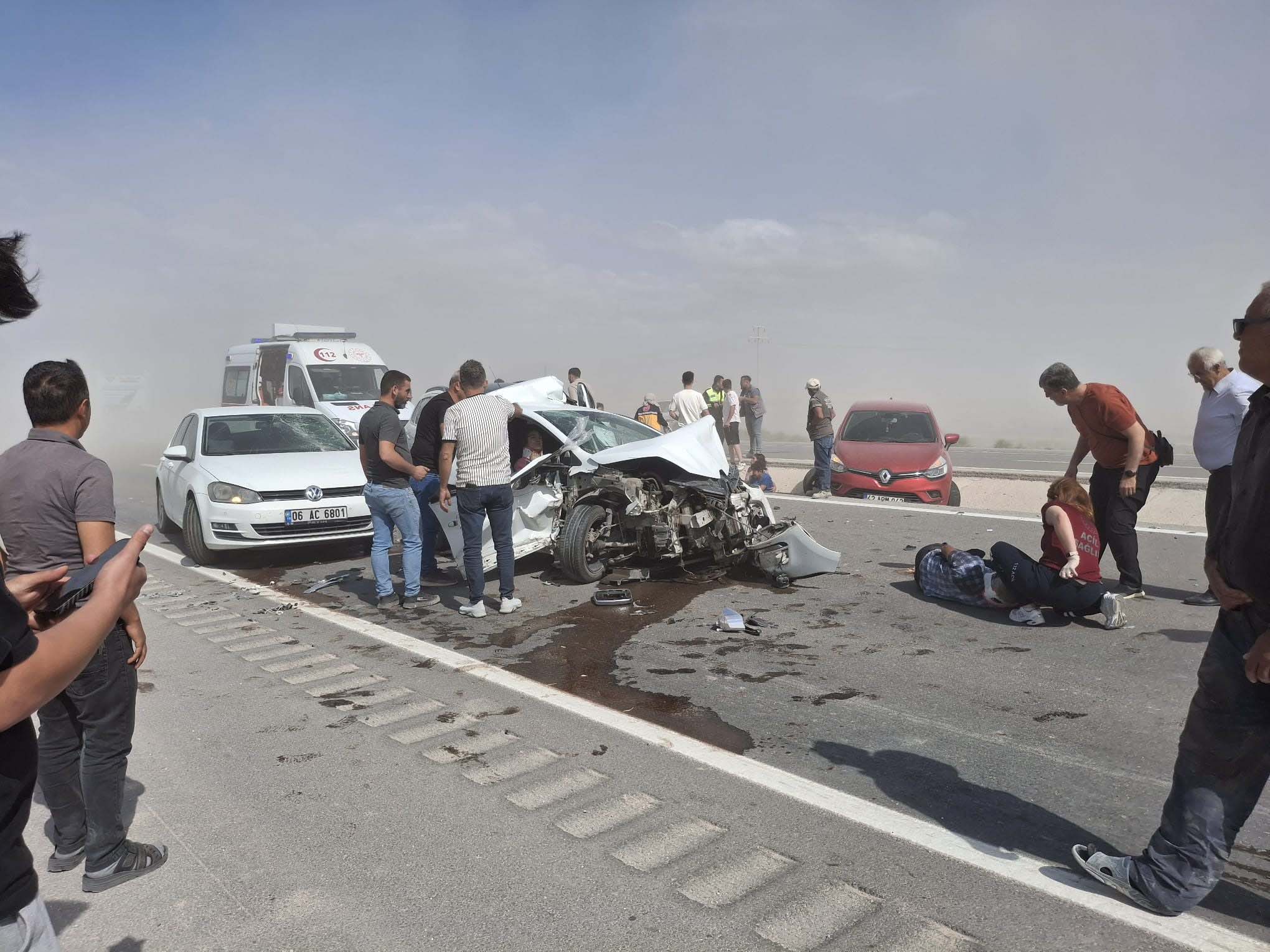 Kum Fırtınasında Zincirleme Kaza: 11 Yaralı