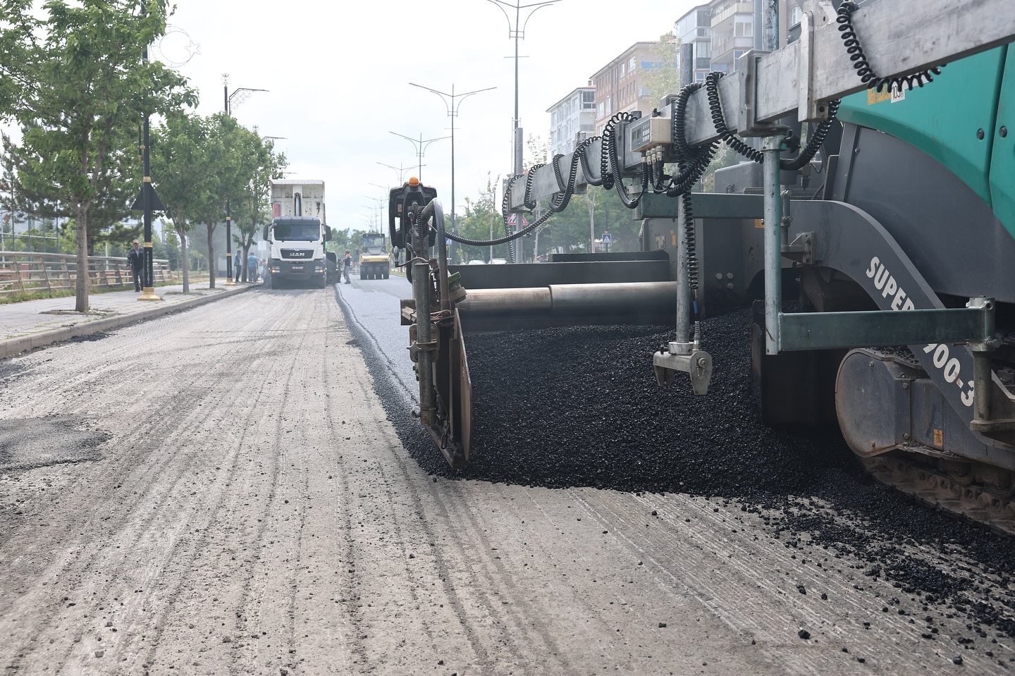 Sivas Trafiğine Nefes: Asfalt Çalışması Başladı