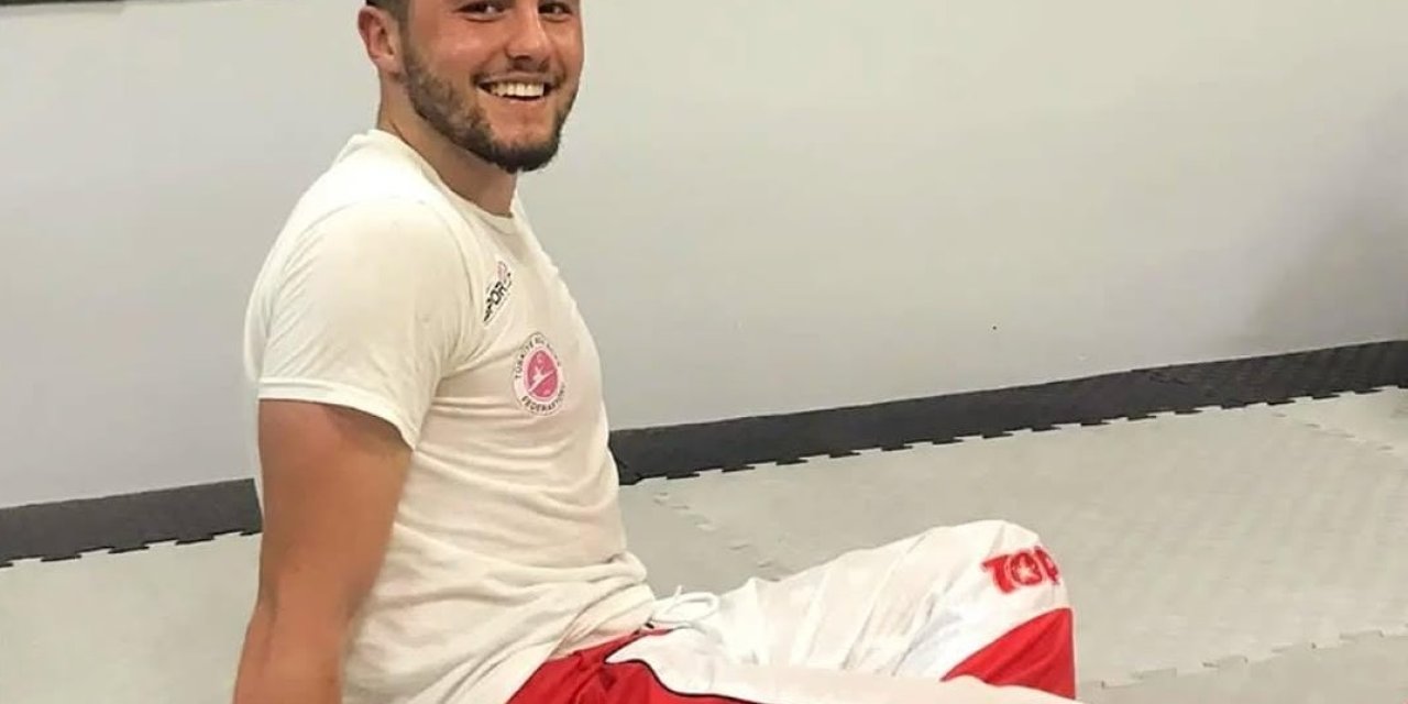 Kick boks antrenörü motokurye, kazada hayatını kaybetti