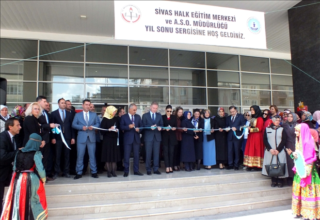 "SANAT MEDENİYETTİR" SERGİSİ