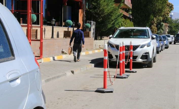 Sivas'ta Bu Yollara Araç Parketmeyin