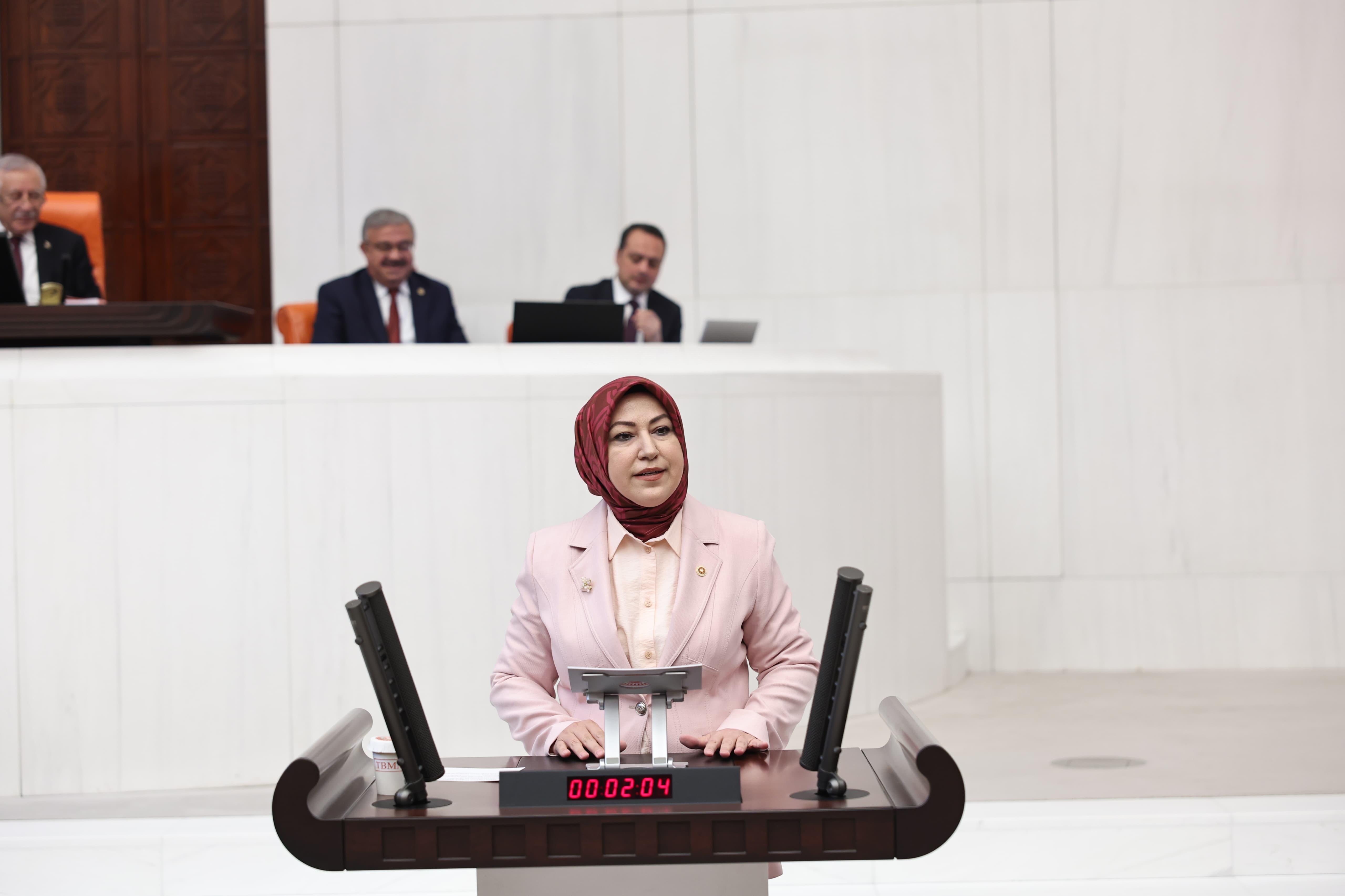 Rukiye Toy: “2 Temmuz’un Faturası Sivas’a kKesilemez”