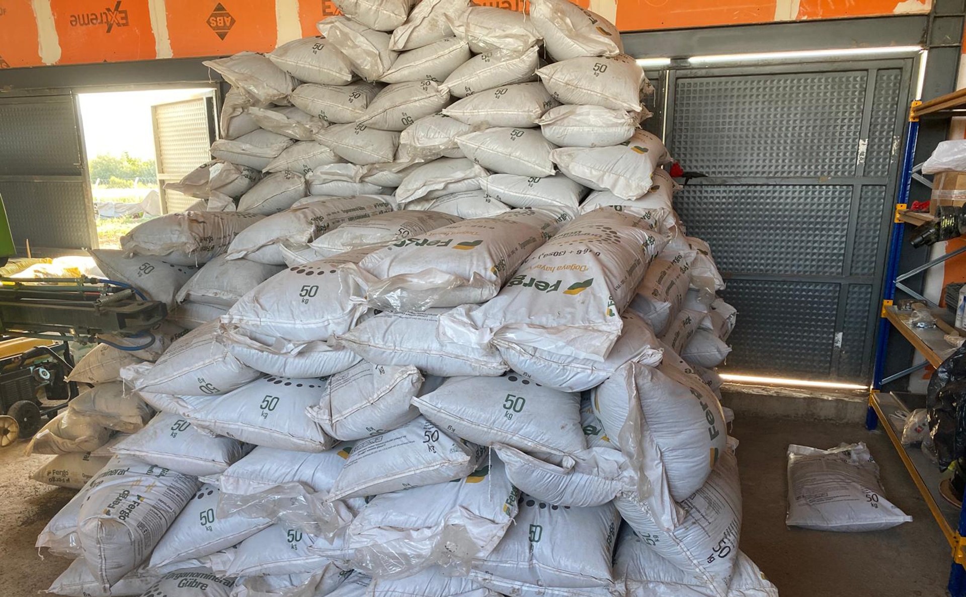 SBTÜ’ye Gübre Hibesi