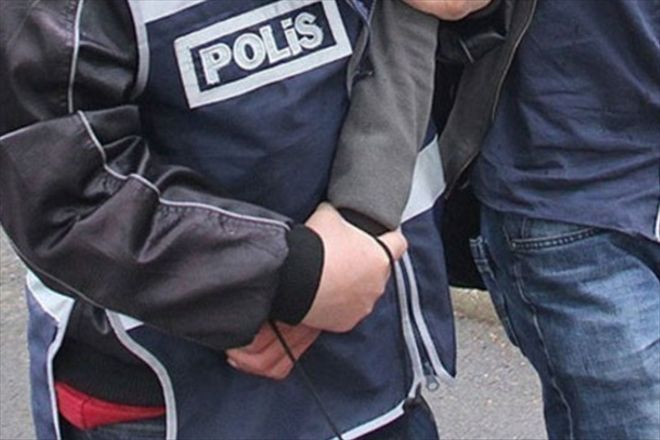 11 ESKİ POLİS  CEZAEVİNE