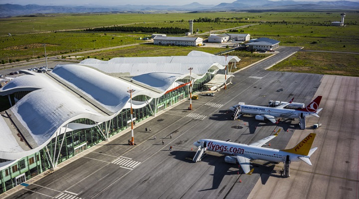 Sivas'ta 245 Bin Kişi Uçtu