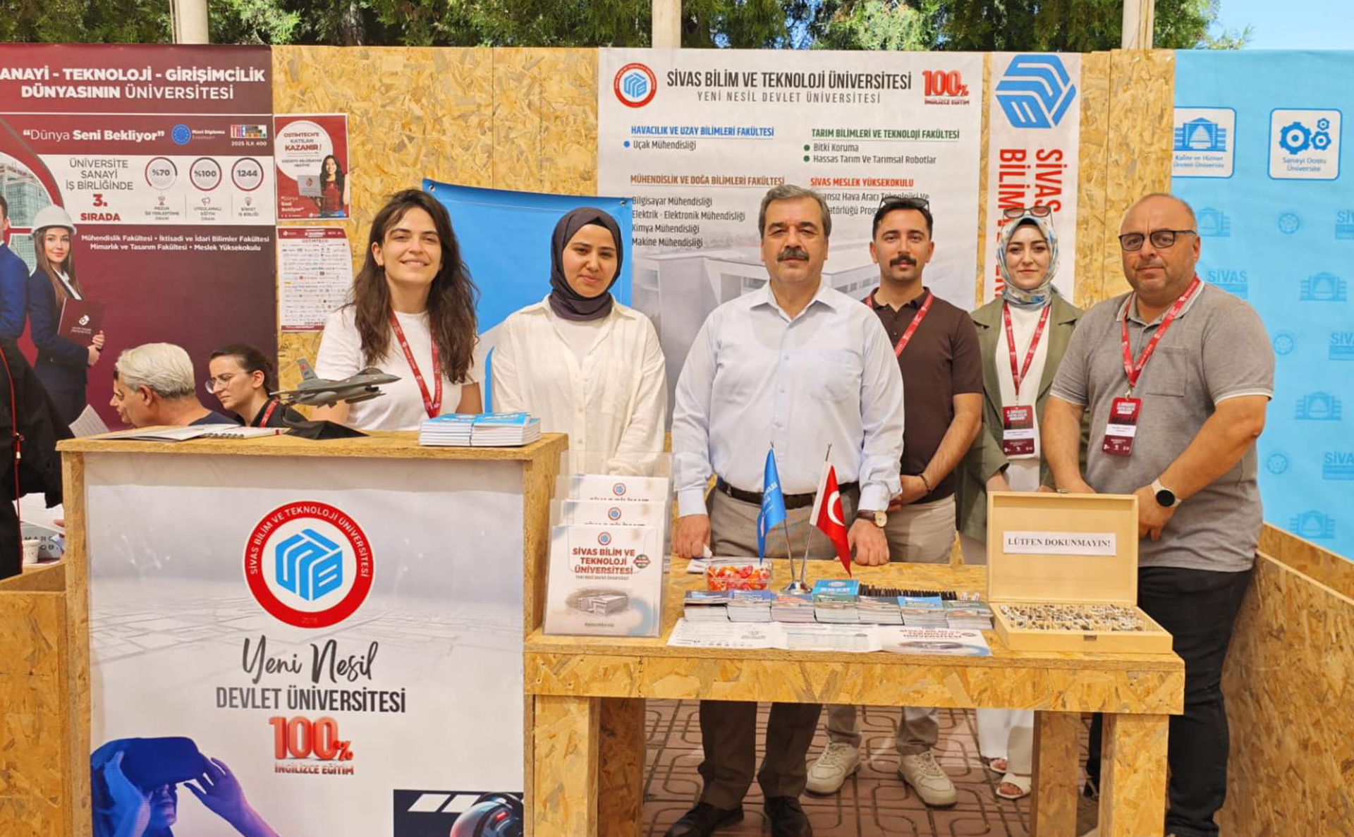 SBTÜ öğrencilere tanıtıldı