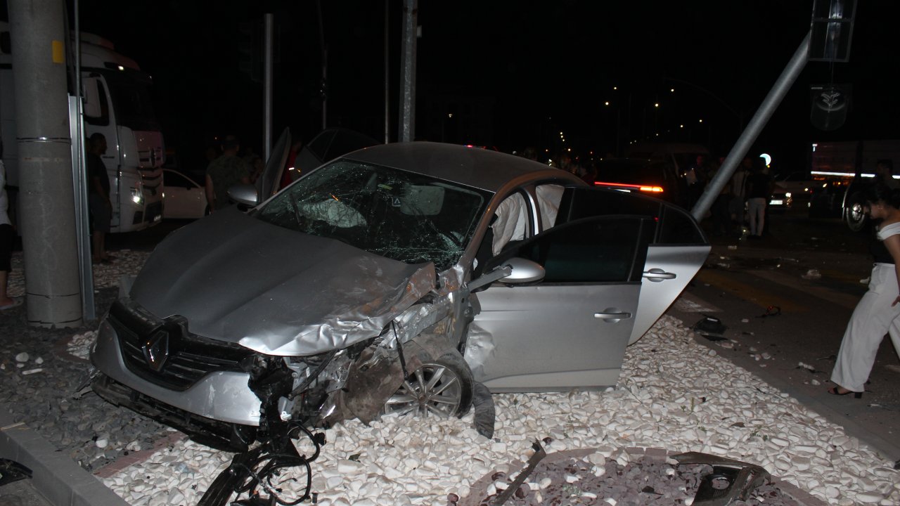 Ehliyetsiz Sürücü Dehşeti: 7 Yaralı