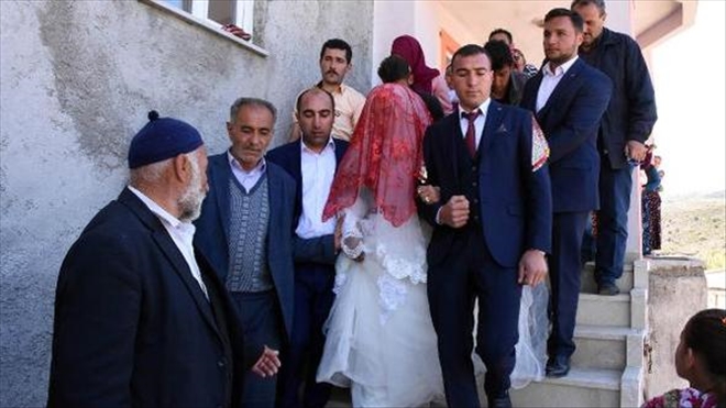 130 YIL SONRA GELİN VERDİLER