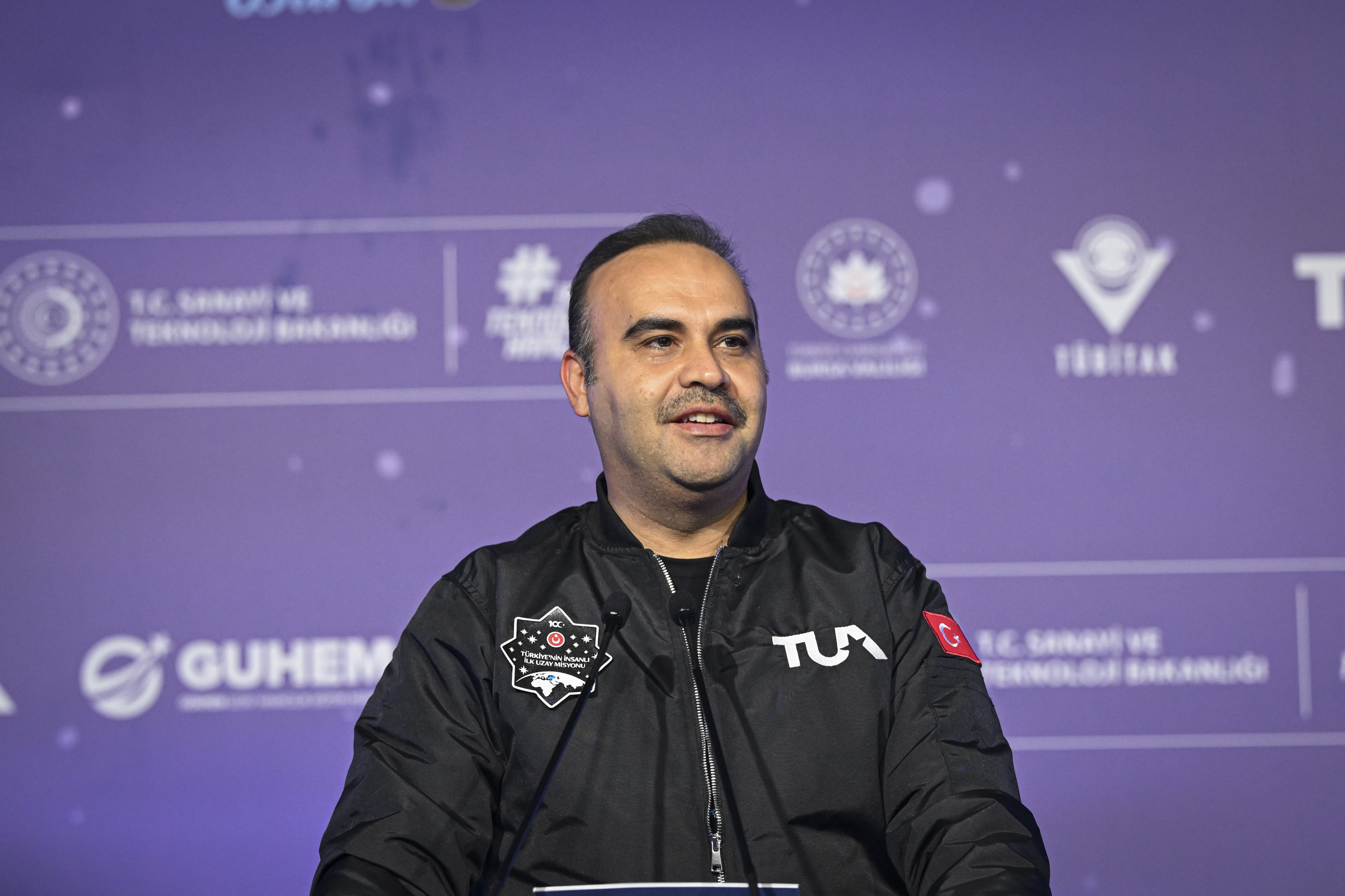 Bakan Kacır'dan TÜBİTAK Gökyüzü Gözlem Etkinliği'ne davet