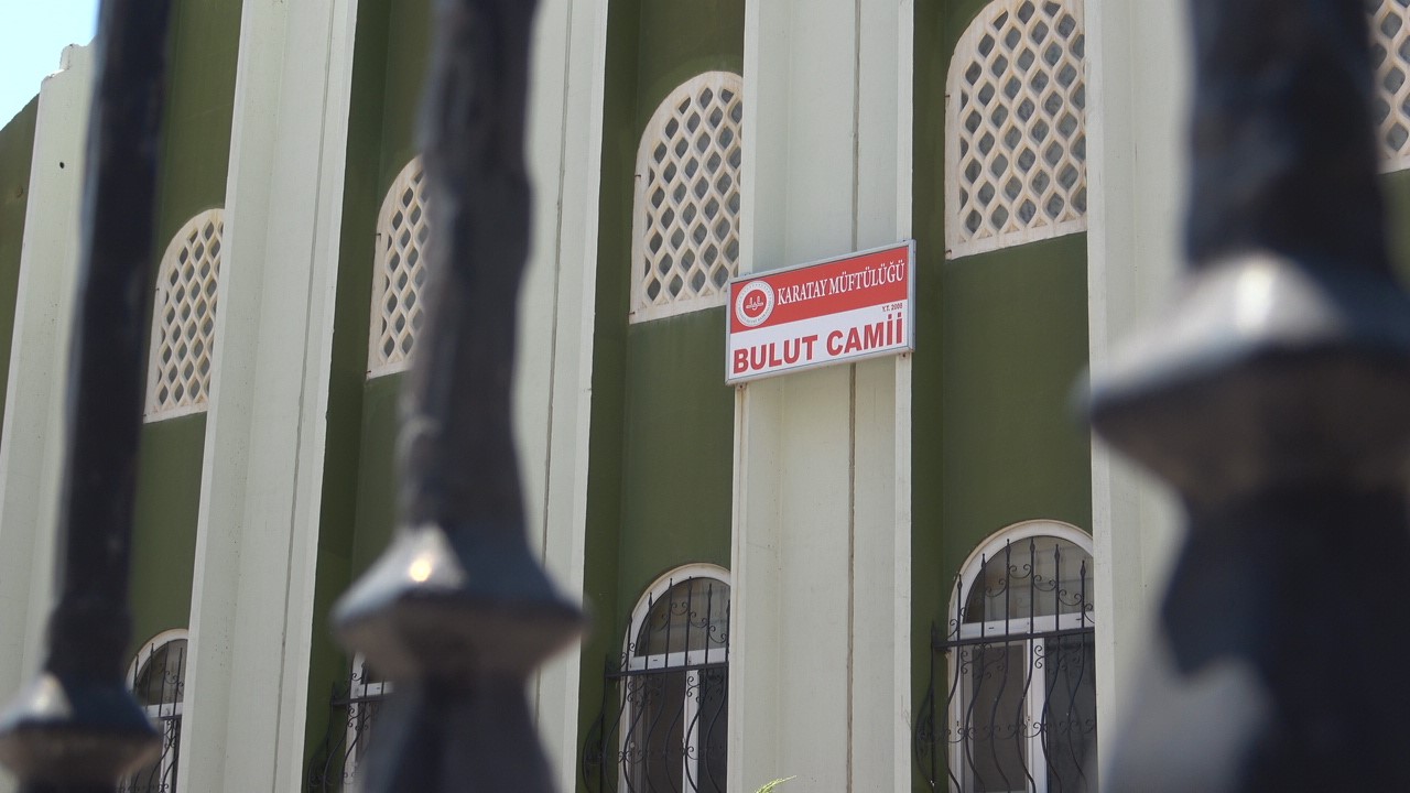 Camiye Victor Osimhen'in ismini verdiler