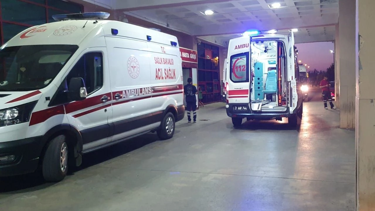 Fabrika yemeği 50 işçiyi hastanelik etti