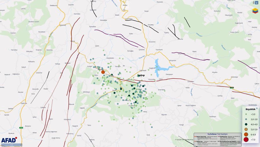 Balıkesir’de 6.1 büyüklüğündeki depremin ardından 237 artçı deprem