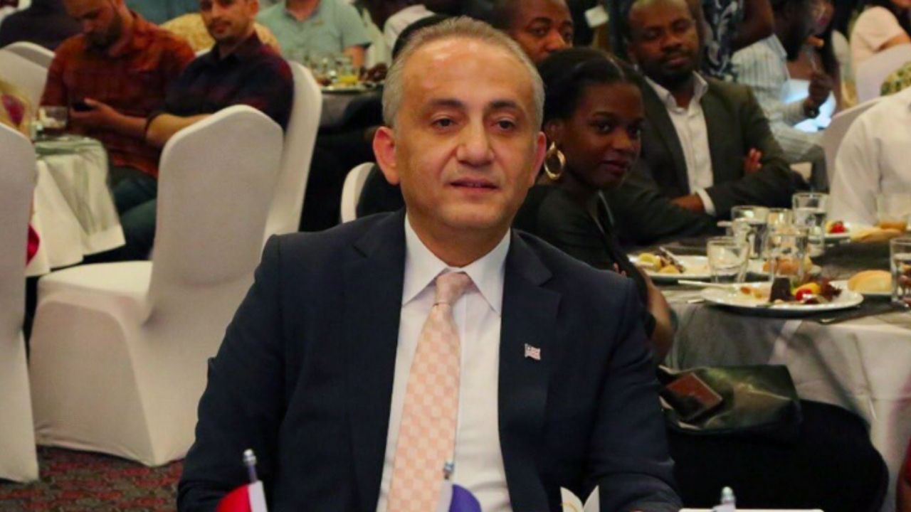 Selahattin Yılmaz kimdir nereli ve ne iş yapıyor?