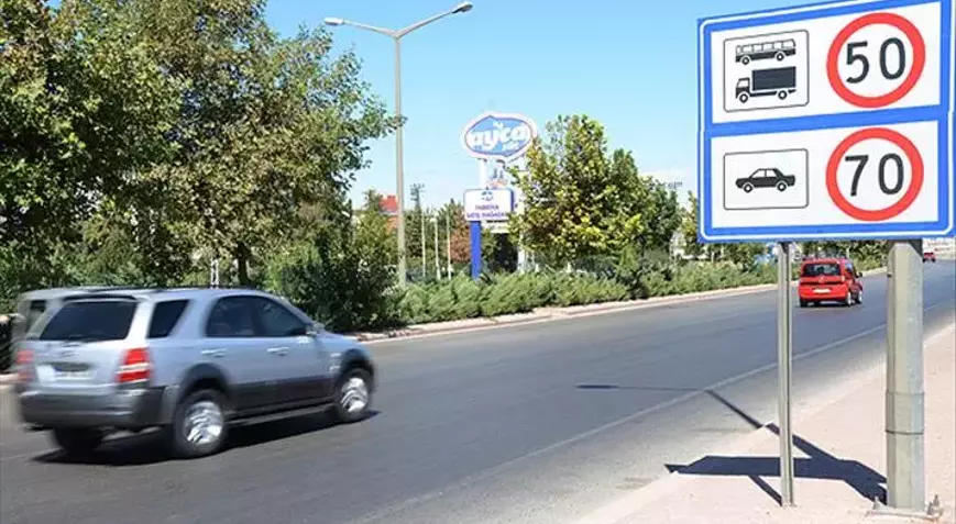 Karayollarında Hız ve Yaya Geçitlerinde Büyük Düzenleme